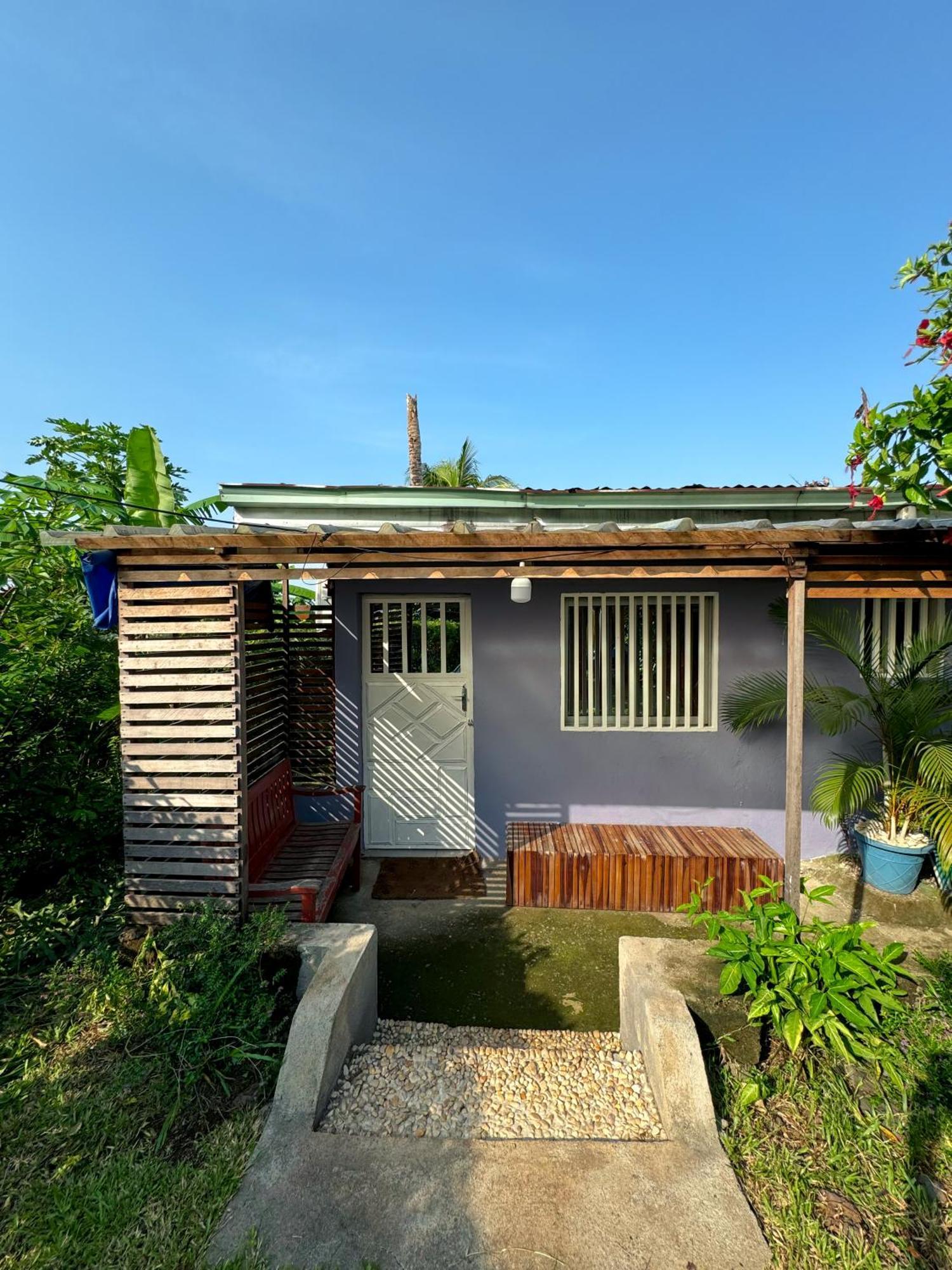 Palm Springs Bed & Breakfast Bed & Breakfast Limbe Exterior foto